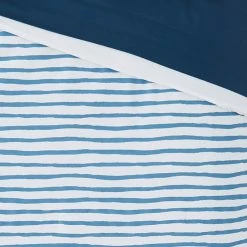 Budget ???? My World Happy Shark Bed In A Bag 7 Pc. Set ✔️ -J. Queen New York shop unnamed file 1037