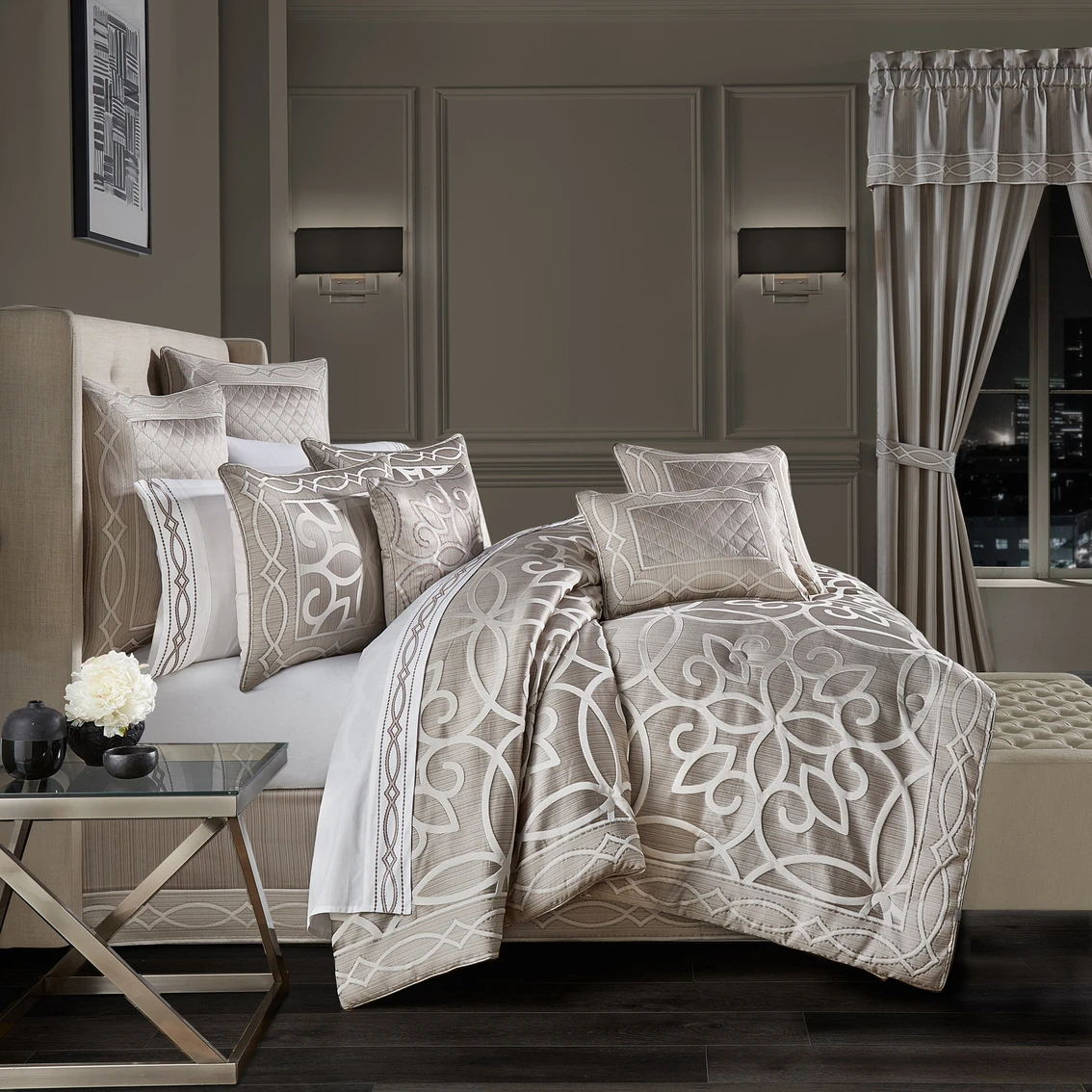 Wholesale ???? J. Queen New York Deco Silver Queen 4 Pc. Comforter Set ⭐ 1 Wholesale ???? J. Queen New York Deco Silver Queen 4 Pc. Comforter Set ⭐