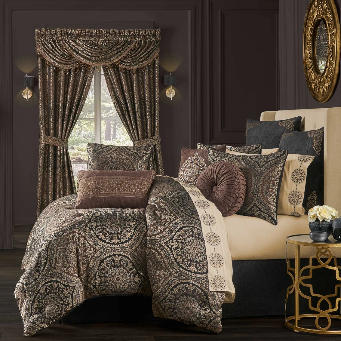 Brand new ⭐ J. Queen New York Mahogany Chocolate 4 Pc. Comforter Set ???? 1 Brand new ⭐ J. Queen New York Mahogany Chocolate 4 Pc. Comforter Set ????