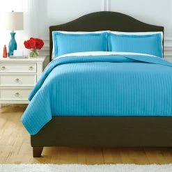 Buy ✔️ Signature Design By Ashley Contemporary Raleda Coverlet 3 Pc. Set ????