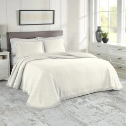 Flash Sale ???? Realeza Woven Jacquard Bedspread Set ❤️ -J. Queen New York shop unnamed file 139