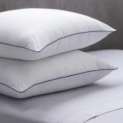 J. Queen New York shop -J. Queen New York shop unnamed file 2204