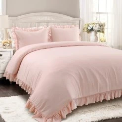 Brand new ???? Lush Decor Reyna Comforter Set ????