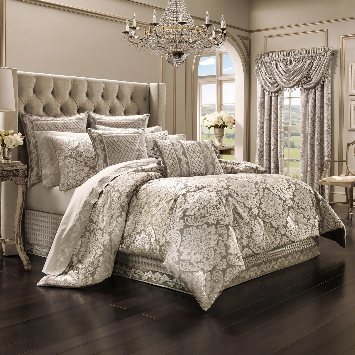 New ???? J. Queen New York Bel Air 4 Pc. Comforter Set ⭐ 1 New ???? J. Queen New York Bel Air 4 Pc. Comforter Set ⭐