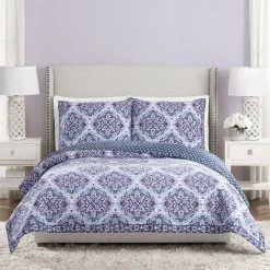 New ✨ Vera Bradley Regal Rosette Purple Quilt ????