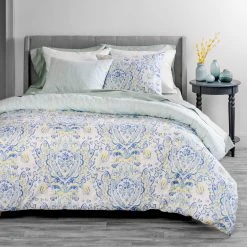 Brand new ✔️ Martha Stewart Collection Yasmine Comforter Set ????