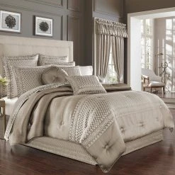Promo ⌛ Five Queens Court Beaumont Champagne 4 Pc. Comforter Set ????