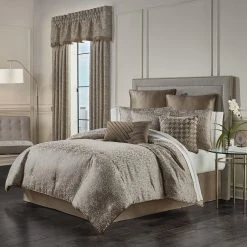 Wholesale ✔️ J. Queen New York Cracked Ice Taupe 4 Pc. Comforter Set ⭐